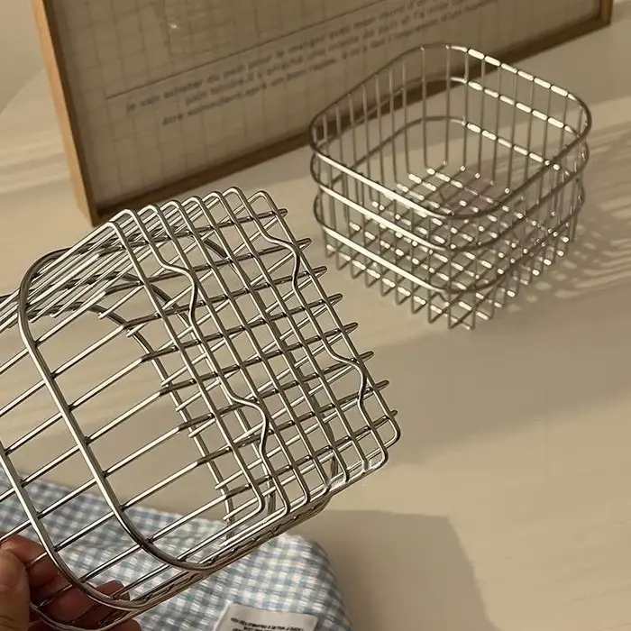 Panier de rangement de bureau en métal