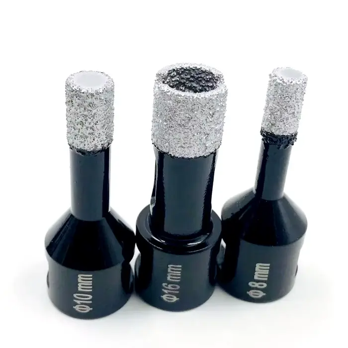 Mèches de perçage diamantées à sec