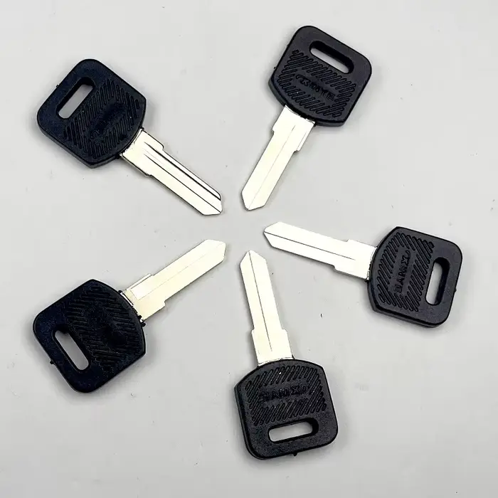 Clé vierge adaptée au bureau