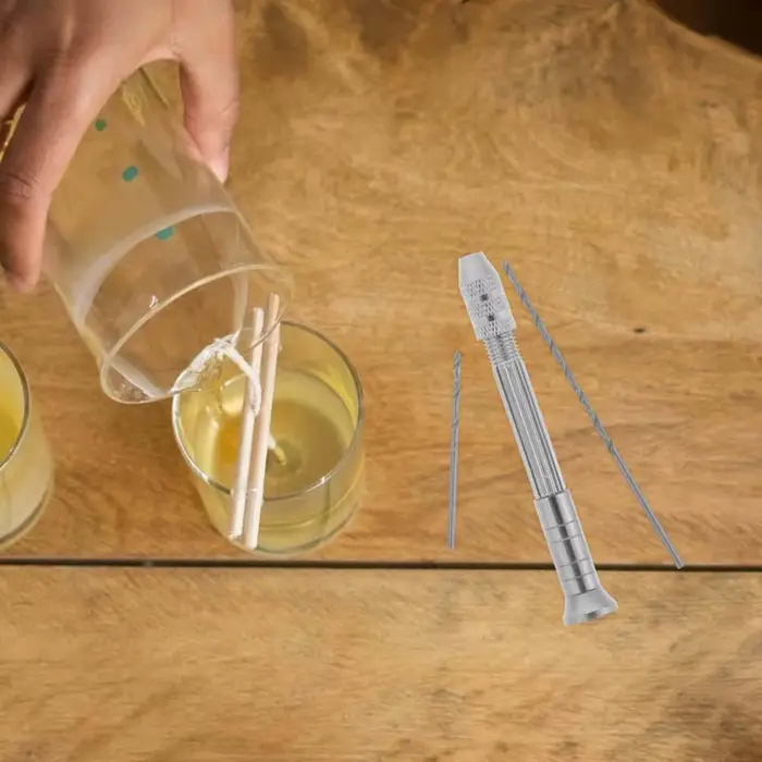 Un ensemble d'outils de perforation pour bougies avec 2 forets multi-diamètres pour la création artisanale