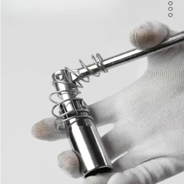 Clé universelle de retrait de bougie d'allumage