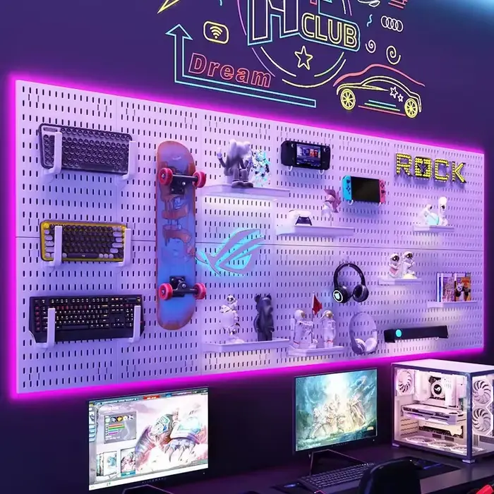Organisateur mural de panneau perforé pour salle de jeux