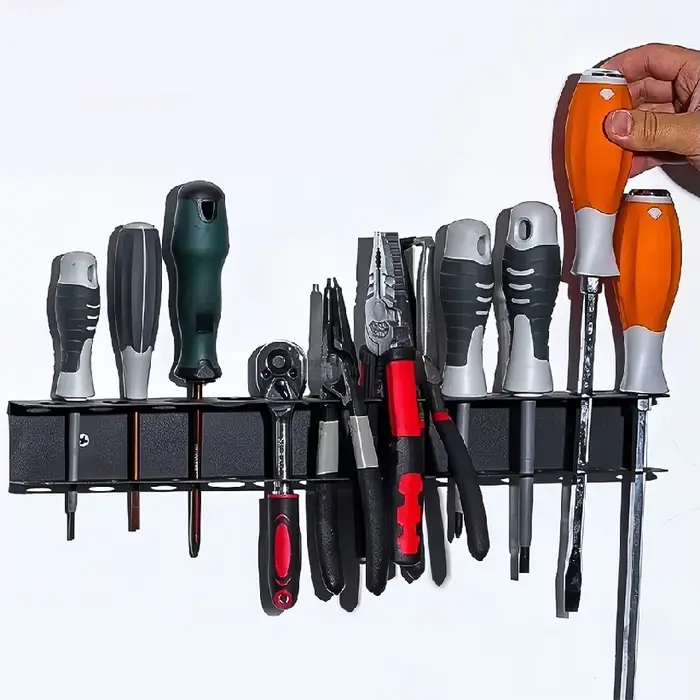 Support de rangement pour tournevis et pinces