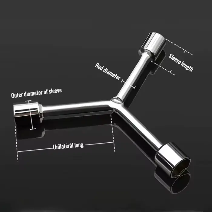 Clé à douille triangulaire pour vélo