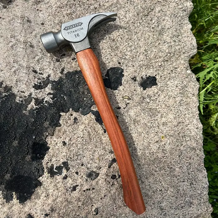 Tête de marteau à griffes de charpentier