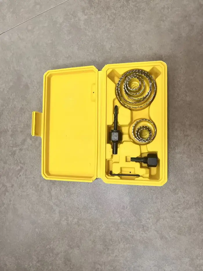 Ensemble de 11 scies cloches en alliage de 19-64 mm avec étui de rangement pour le bois