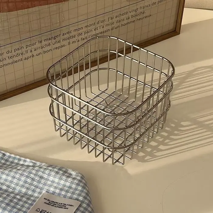 Panier de rangement de bureau en métal