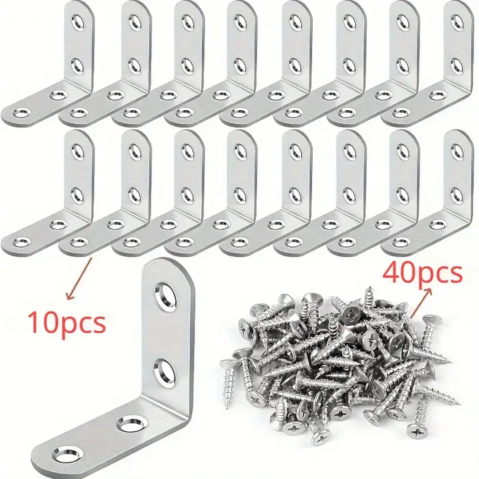 Un ensemble de 50 pièces