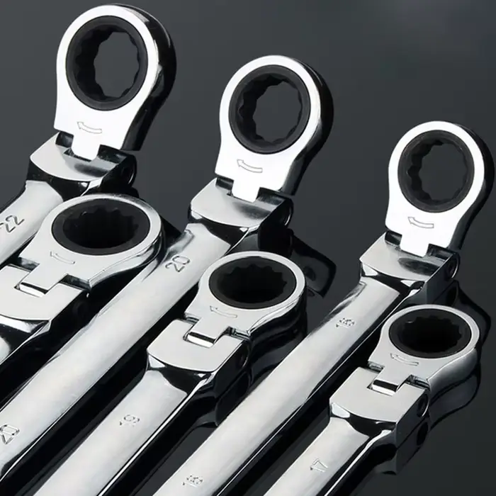 Clé à cliquet à tête mobile de 6 à 24mm
