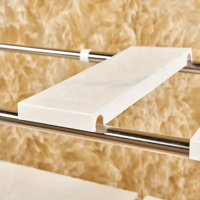Étagère de rangement sous évier