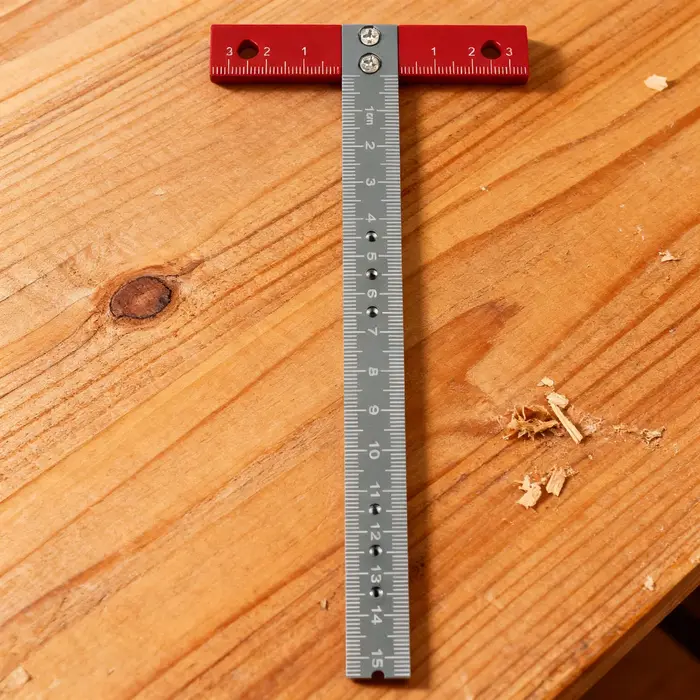 Règle en T en aluminium de 170mm