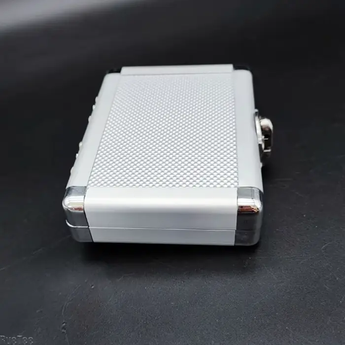 Petite boîte à outils portable
