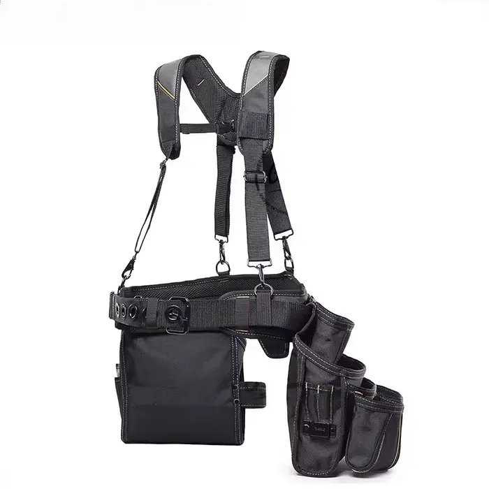 Plate-forme de suspension rigide pour charpentier professionnel