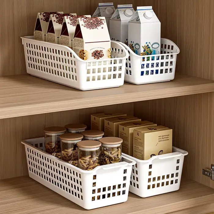 Panier de rangement en plastique à grille ouverte