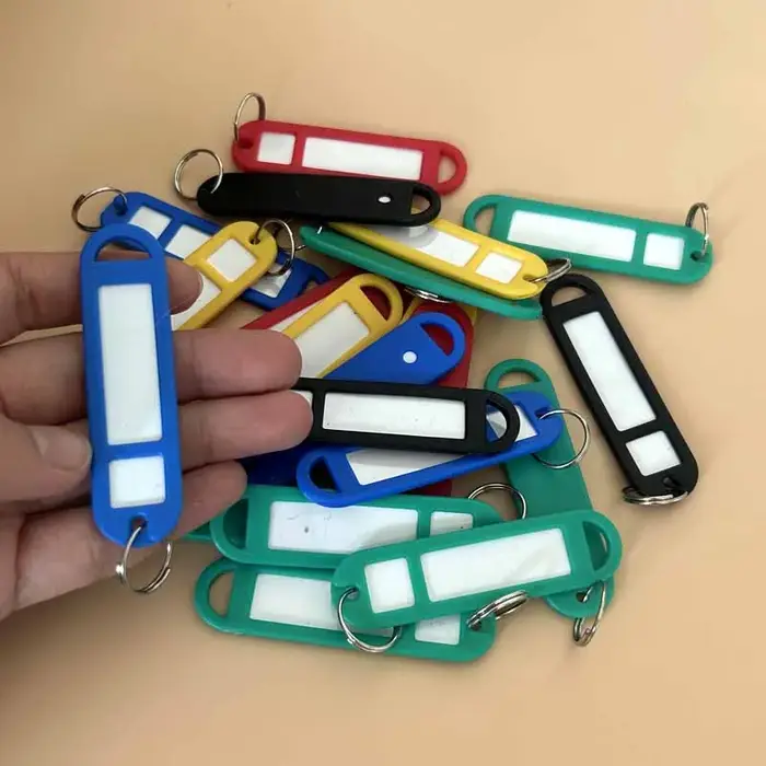 36 pièces multicolore bricolage nom anneau en plastique porte-clés ID étiquette étiquettes