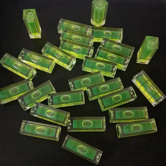 Mini niveau à bulle pour cadres muraux