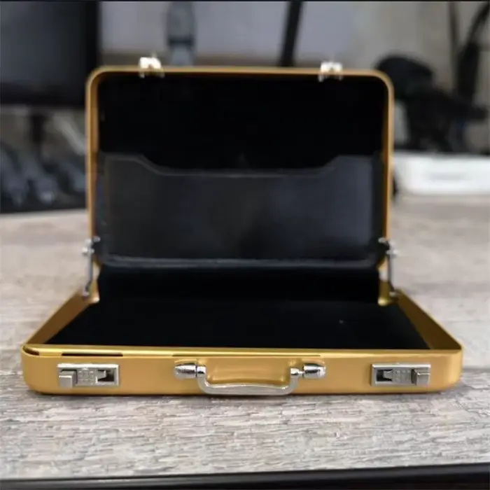 Boîte de rangement en aluminium
