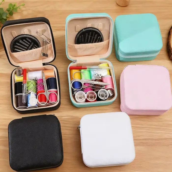 Kit de couture complet avec fils aiguilles ciseaux boîtes de rangement Portable broderie voyage Kit