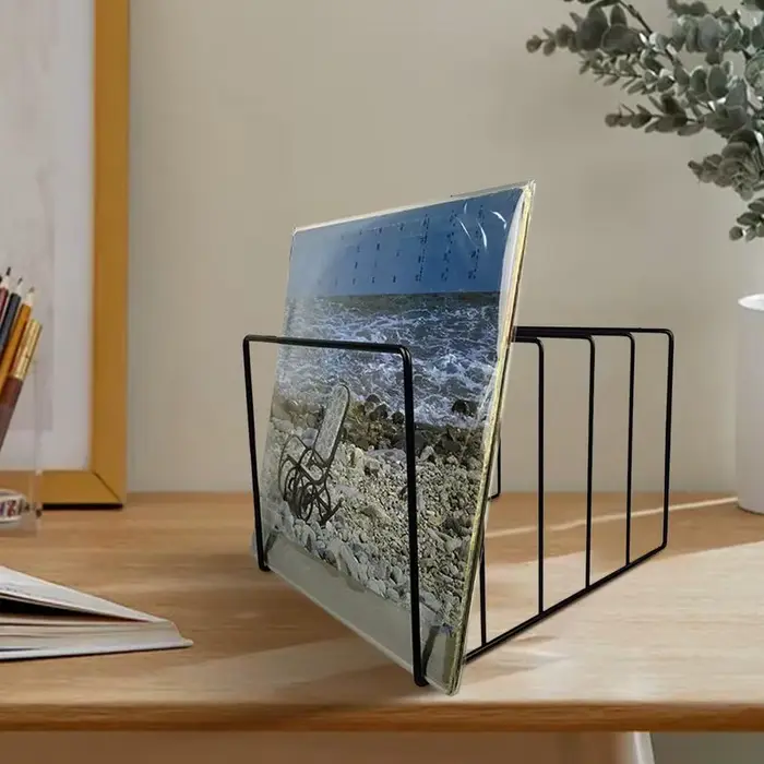 Livre de rangement de bureau en fer noir