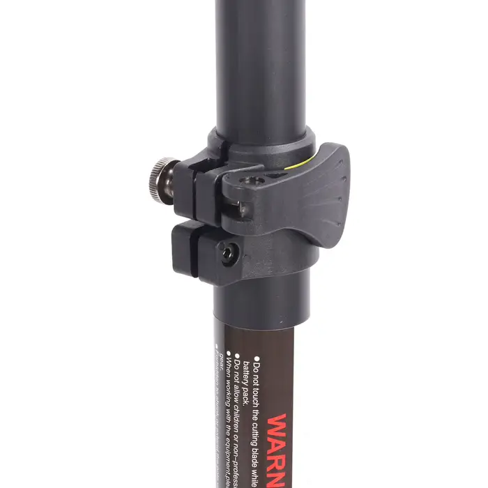 Sécateur électrique avec poteau d'extension