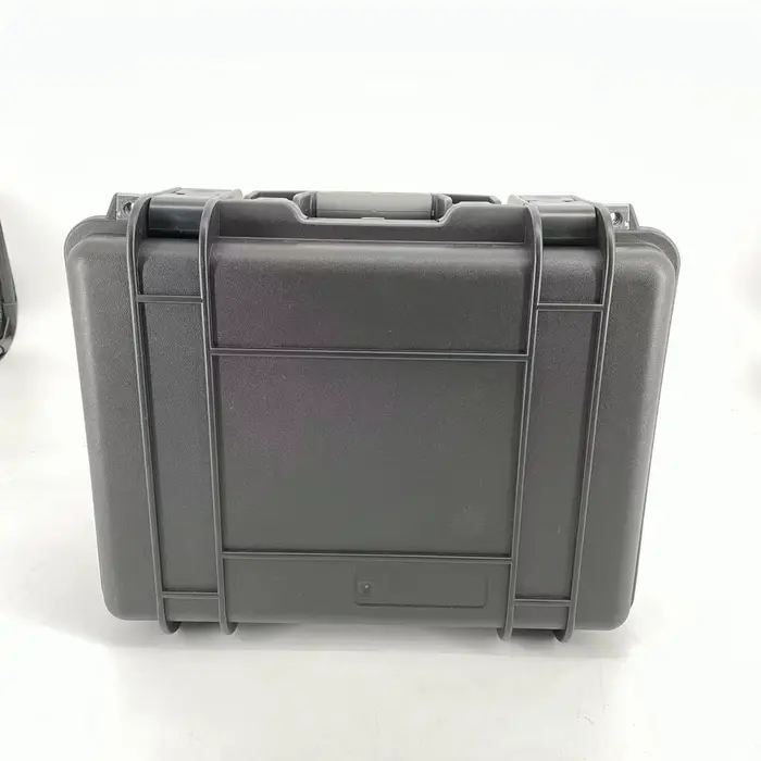Boîte à outils, étanche IP67 et résistante aux chocs