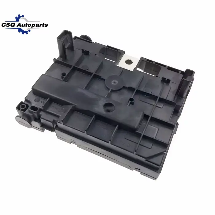 Assemblage de boîte à fusibles moteur