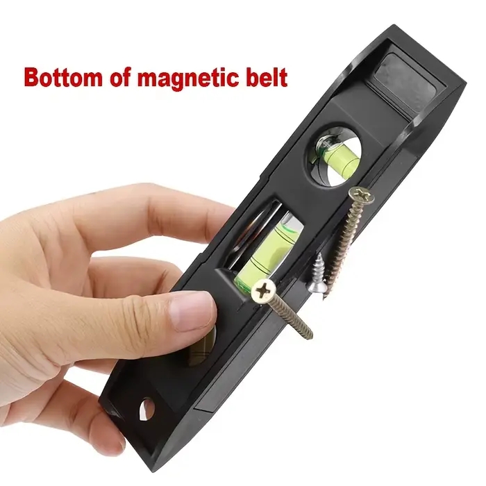 Mini niveau magnétique pour usage domestique