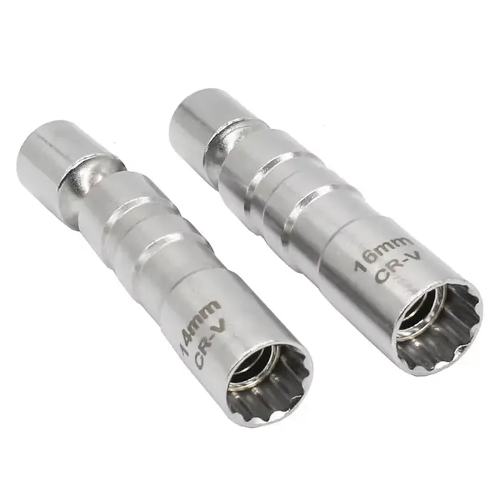 Adaptateur de clé à douille pour bougie d'allumage