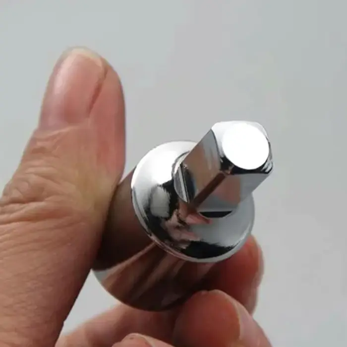 Clé professionnelle de 8 mm pour le retrait du bouchon de vidange d'huile carré