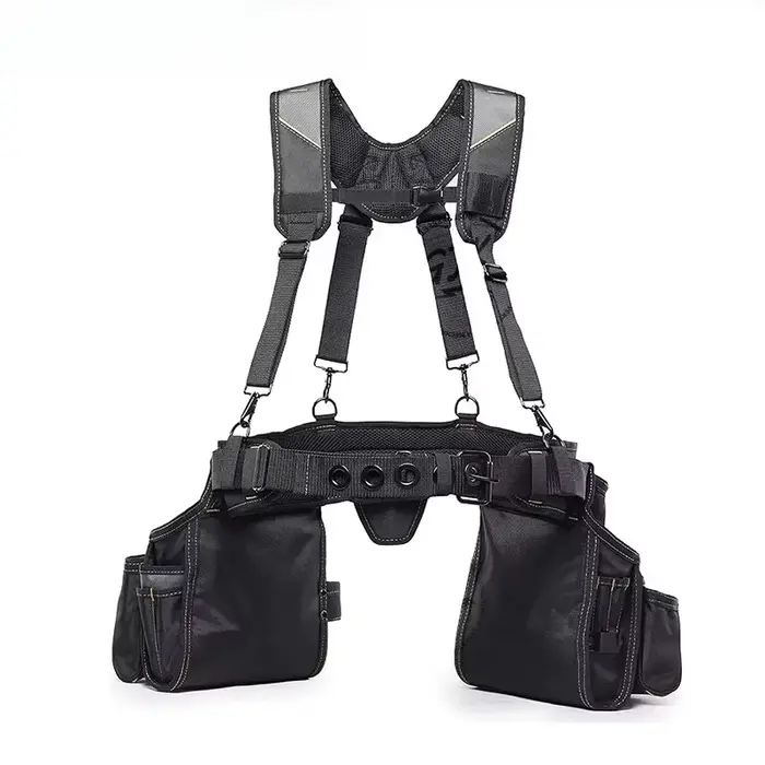 Plate-forme de suspension rigide pour charpentier professionnel