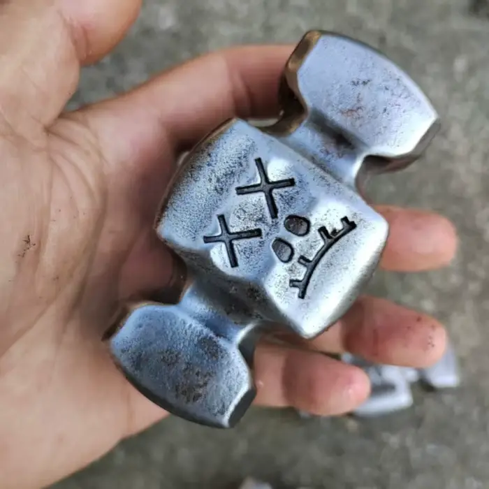 Tête de marteau artisan en acier à haute teneur en carbone