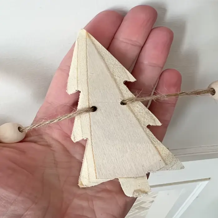 Couronne de perles en bois artificiel rustique