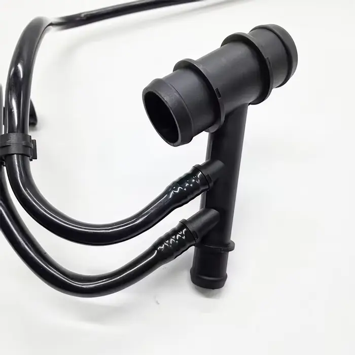 LR019007 pour RANGE ROVER SPORT 2010-2013 tuyau de sortie d'eau LR017359