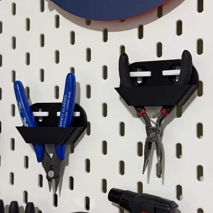 Accessoires de rangement simples pour panneau perforé à 2/3 grilles