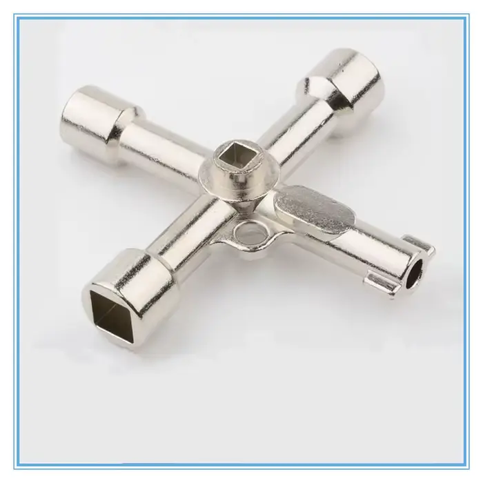 Clé triangulaire universelle professionnelle