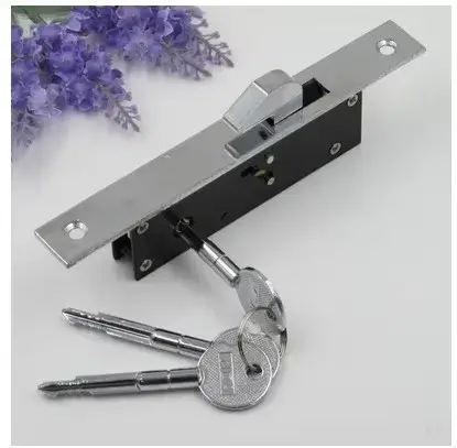 Serrure à crochet pour porte coulissante