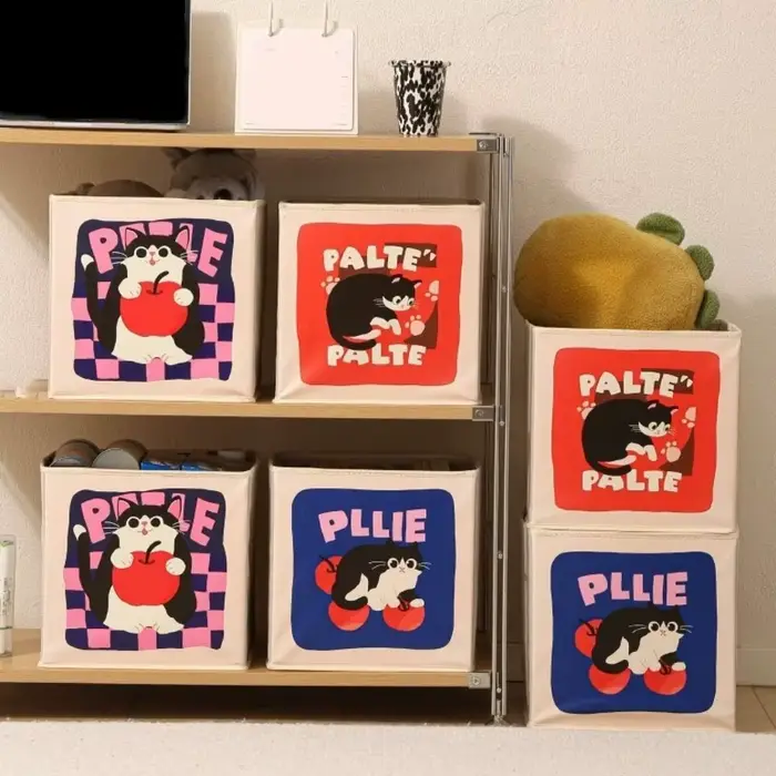 Boîte de rangement pliable en forme de cube