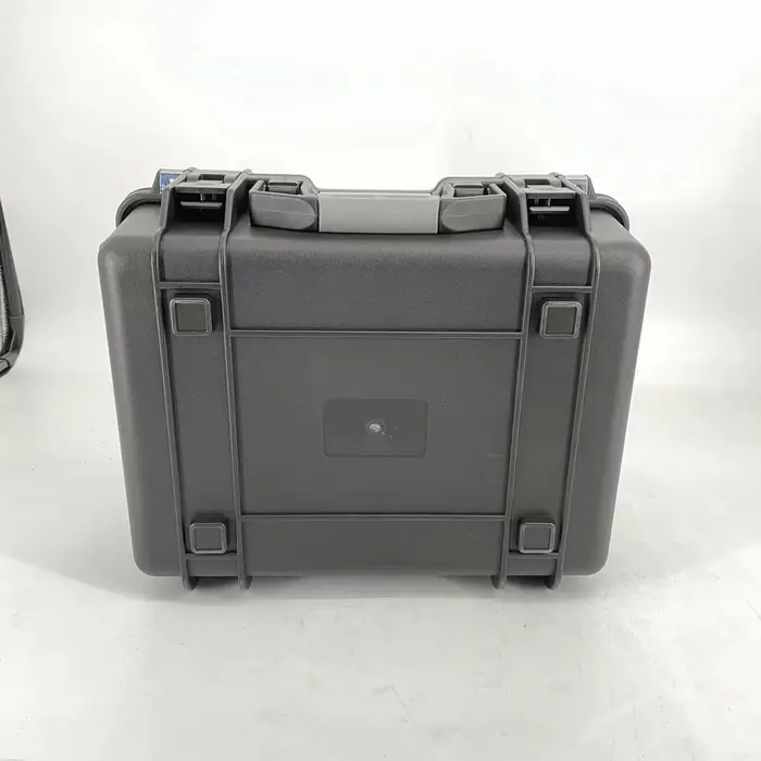 Boîte à outils, étanche IP67 et résistante aux chocs